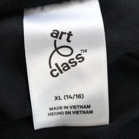 ART CLASS - Picture 5 of 5